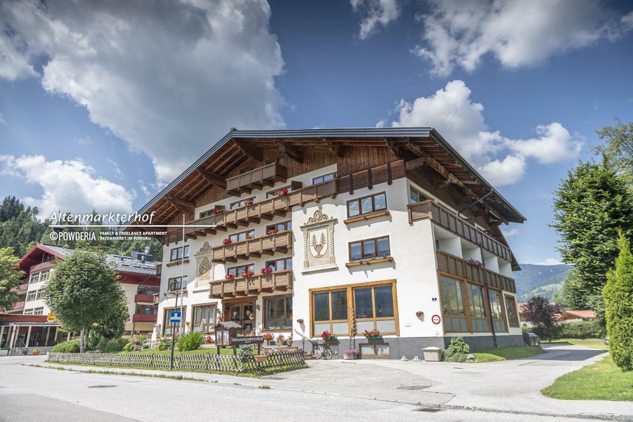 Powderia Family & Freelance Apartment In The Centre Of Ski Amade อัลเทนมาร์คท์ อิม พองเงา ภายนอก รูปภาพ